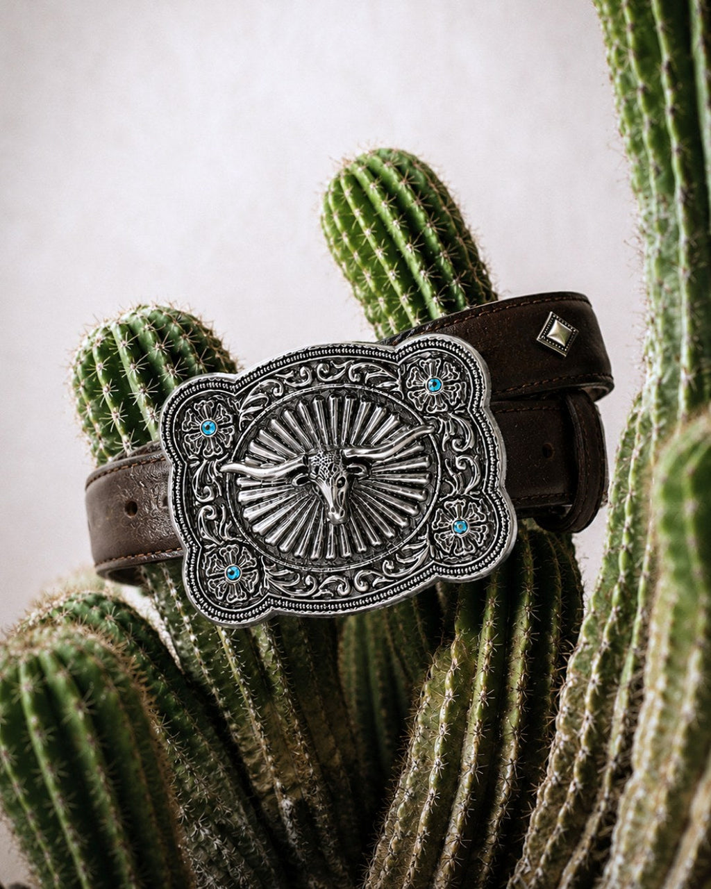 Cinto Origen con cactus, estilo western